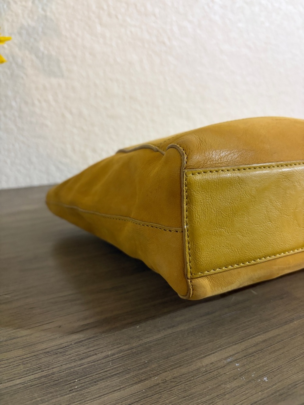 Lucky Brand Yellow Leather Tote Bag - Picture 7 of 12